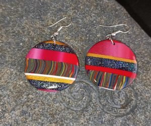boucle d'oreille fantaisie ronde