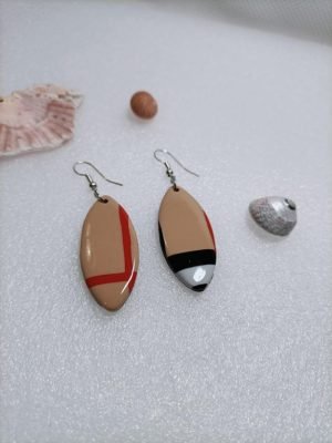 Boucles d'oreilles motif planche de surf