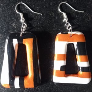 Boucles d’oreilles fantaisies artisanales créatives perçées