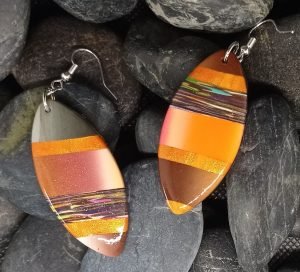 Boucles d'oreilles colorées tendance et chic