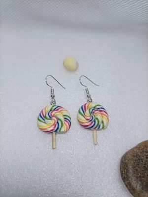 boucles d'oreilles en forme de bonbon