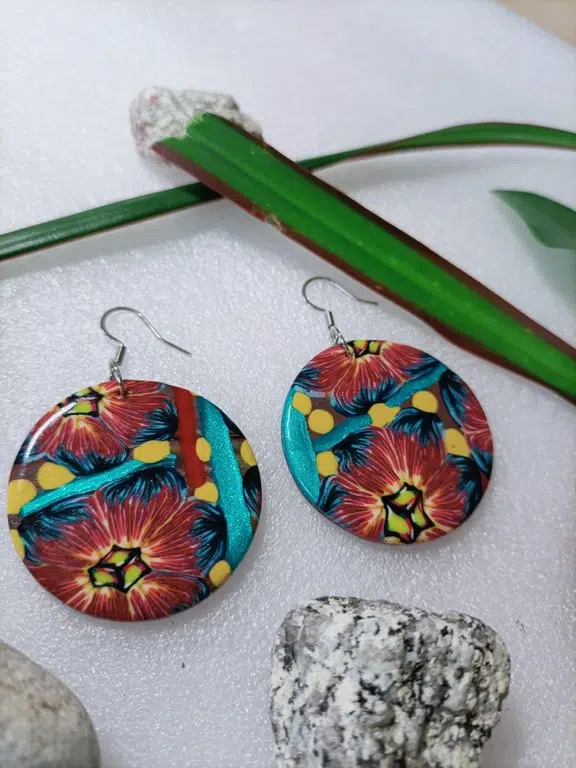 Bijou d'oreille fantaisie de forme ronde chic