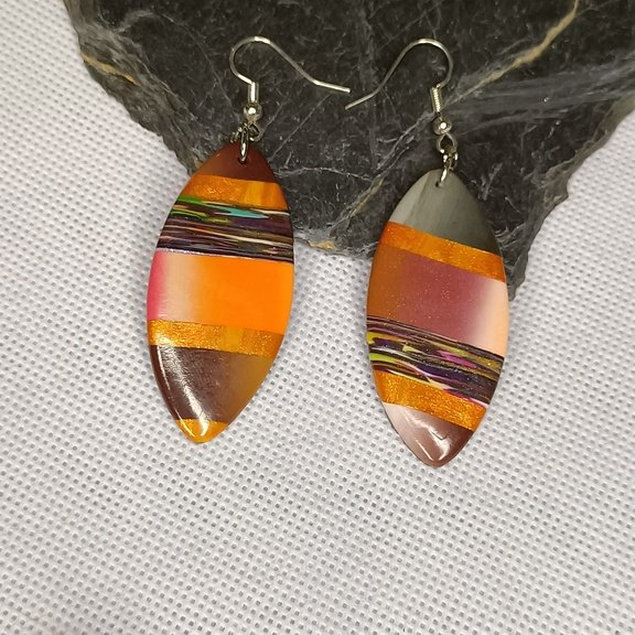 Boucles d'oreilles fantaisies artisanales colorées tendance et chic