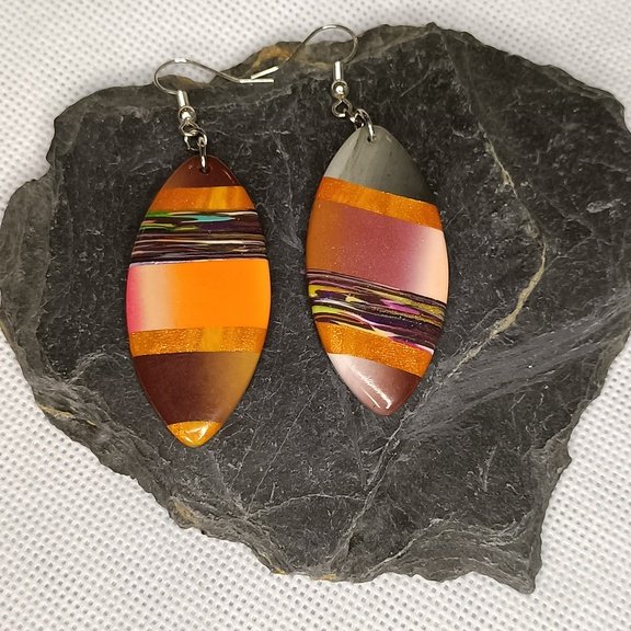 Boucles d'oreilles fantaisies artisanales colorées tendance et chic