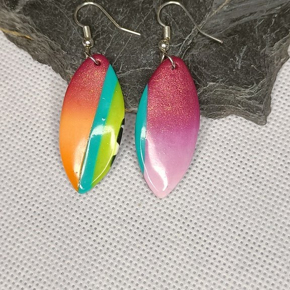 Boucles d'oreilles fantaisies artisanales fashion design