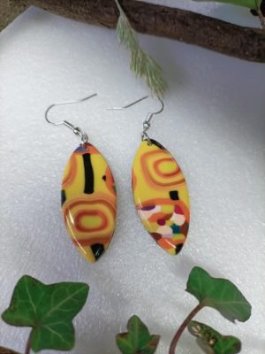 Boucles d'oreilles artistiques colorées