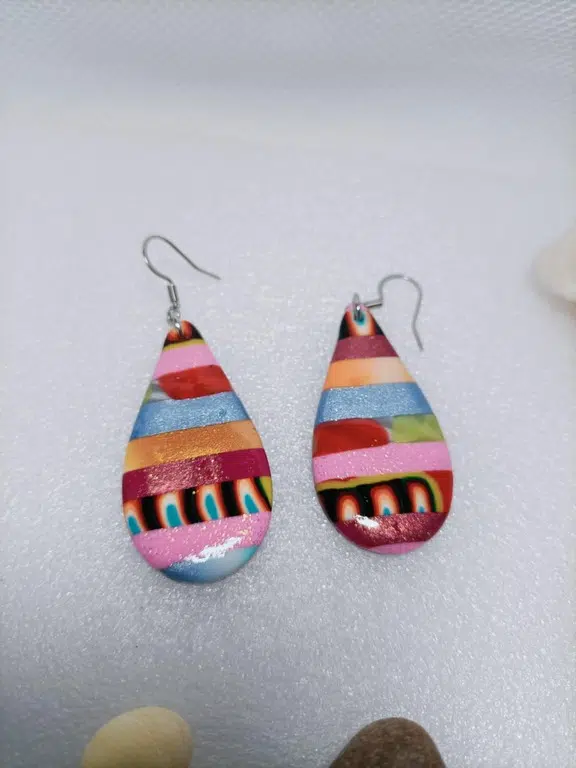 Boucles d'oreilles goutte d'eau uniques