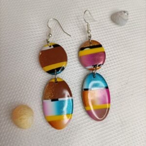 Boucles d’oreilles fantaisies artisanales pendantes multicolore