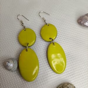 Boucles d’oreilles fantaisies artisanales couleur jaune
