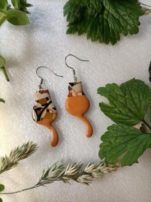 boucle d'oreille fantaisie forme de chat