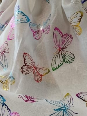 foulard femme habillé chic couleur blanc avec motif papillon