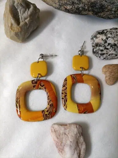 boucle d'oreille fantaisie