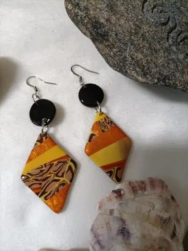 boucle d'oreille fantaisie