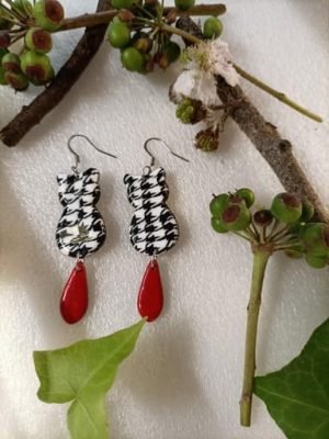 boucle d'oreille fantaisie forme de chat