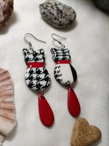 boucle d'oreille fantaisie forme de chat