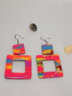 boucles d'oreilles de créateur fluorescente