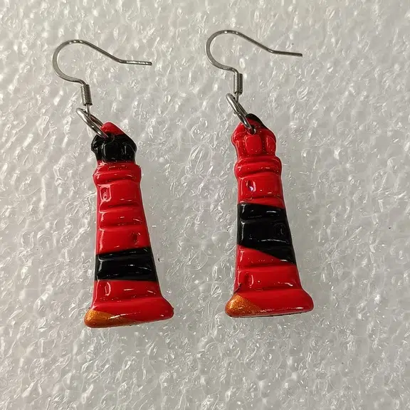 Boucles d'oreilles fantaisies artisanales Phare rouge et noir